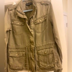 Nice laid back jacket good condition great for camping and hiking